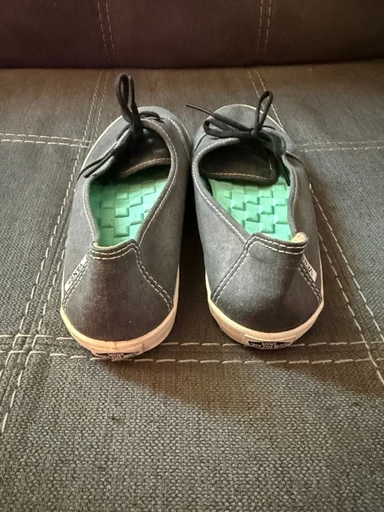 Gray Vans Solana Lo Pro Surf Siders - Picture 2 of 5